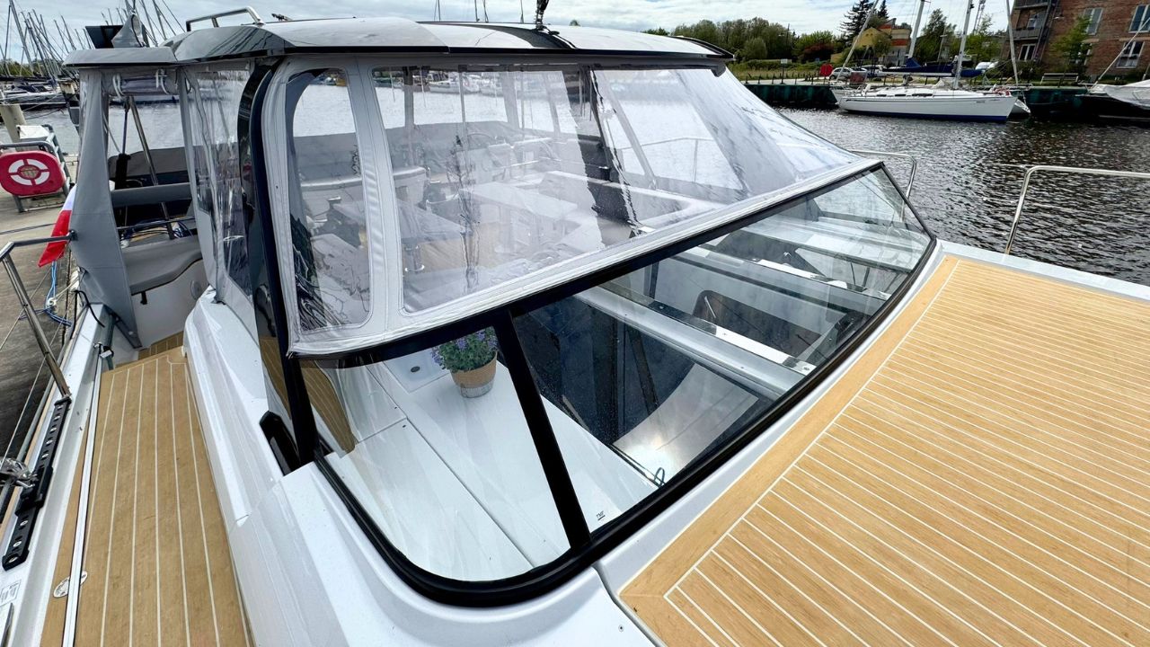 Sprayhood Hanse 590