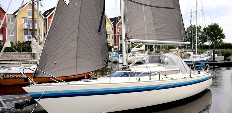 Yacht and Cruising Sails