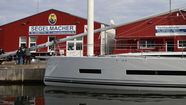 The new flagship Hanse 590 is rigged.